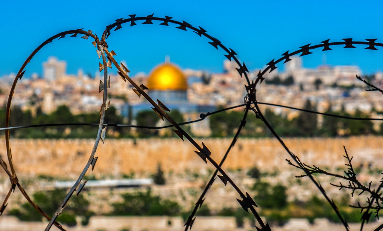 barbed wire, jerusalem, holy land